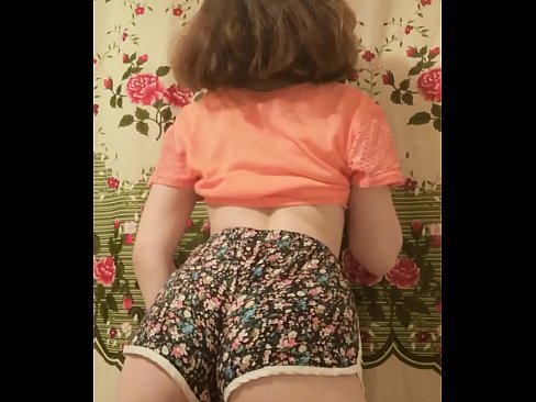 ❤️ سیکسی نوجوان بیب کیمرے پر اپنی شارٹس اتار رہی ہے۔ ❤️ ہم پر ur.wassell.ru ❌❤